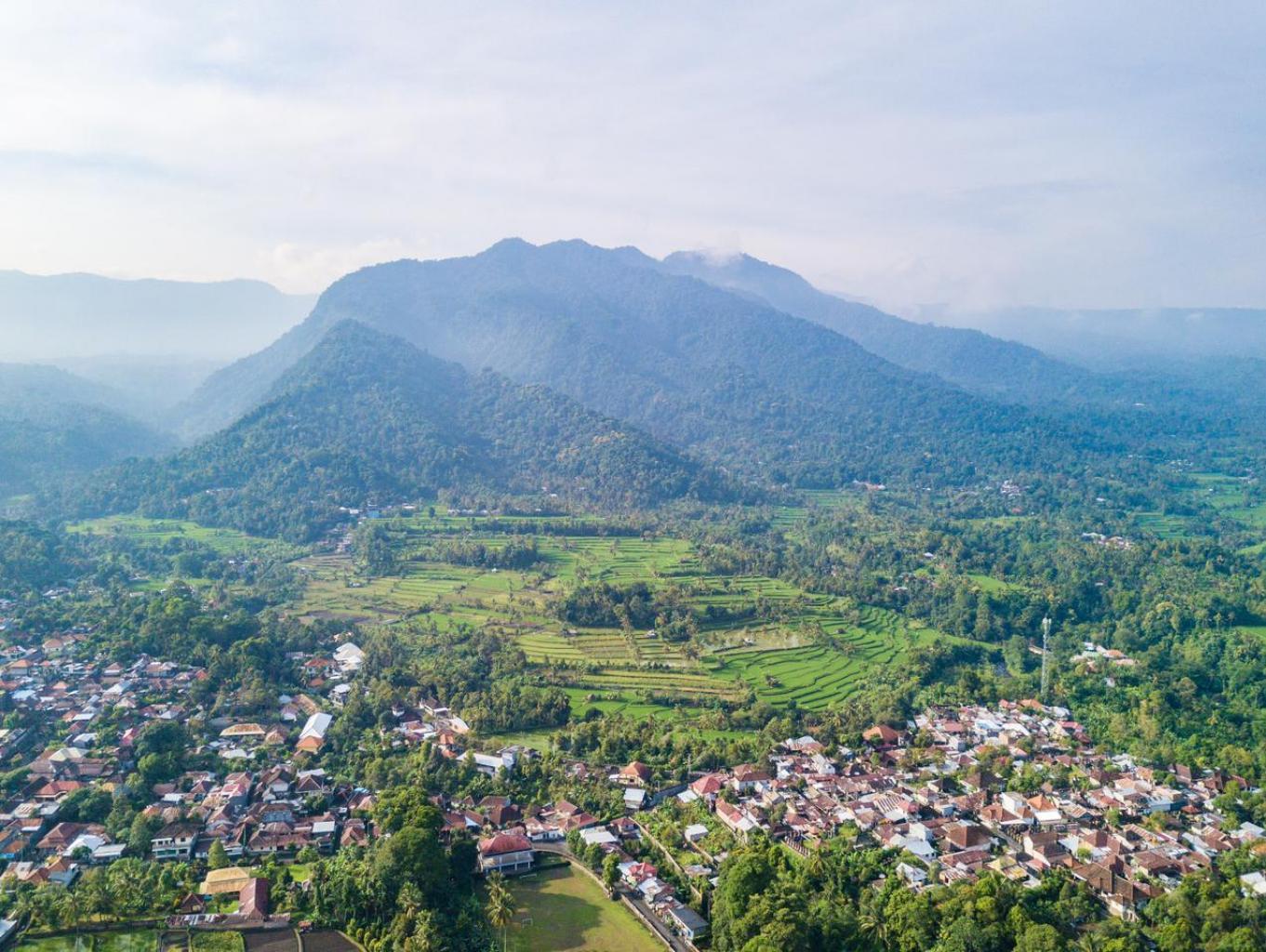 Pemandangan Desa Air Dingin 1